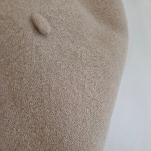 Classic wool beret - Picture 4 of 5